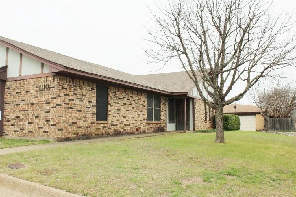 1110 Curtis Drive, Weatherford