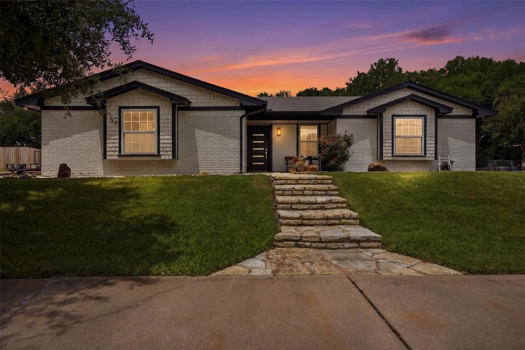 6514 Circo Drive, De Cordova