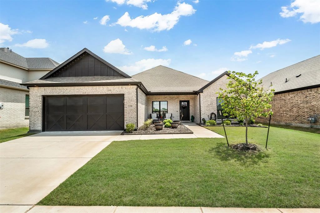 330 Rock Acre Drive, Lavon