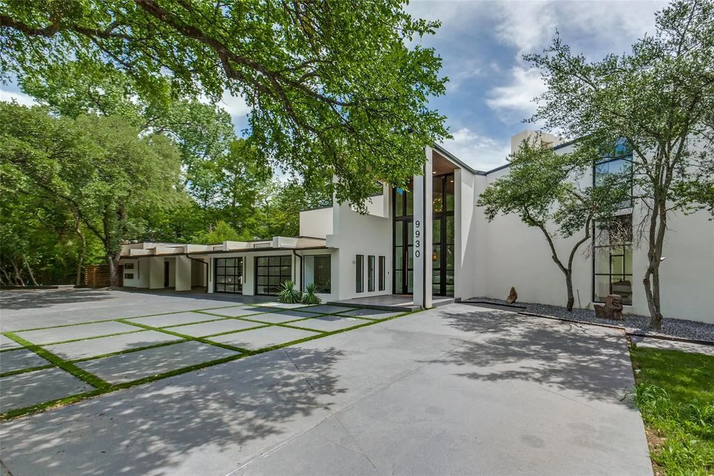9930 Strait Lane, Dallas