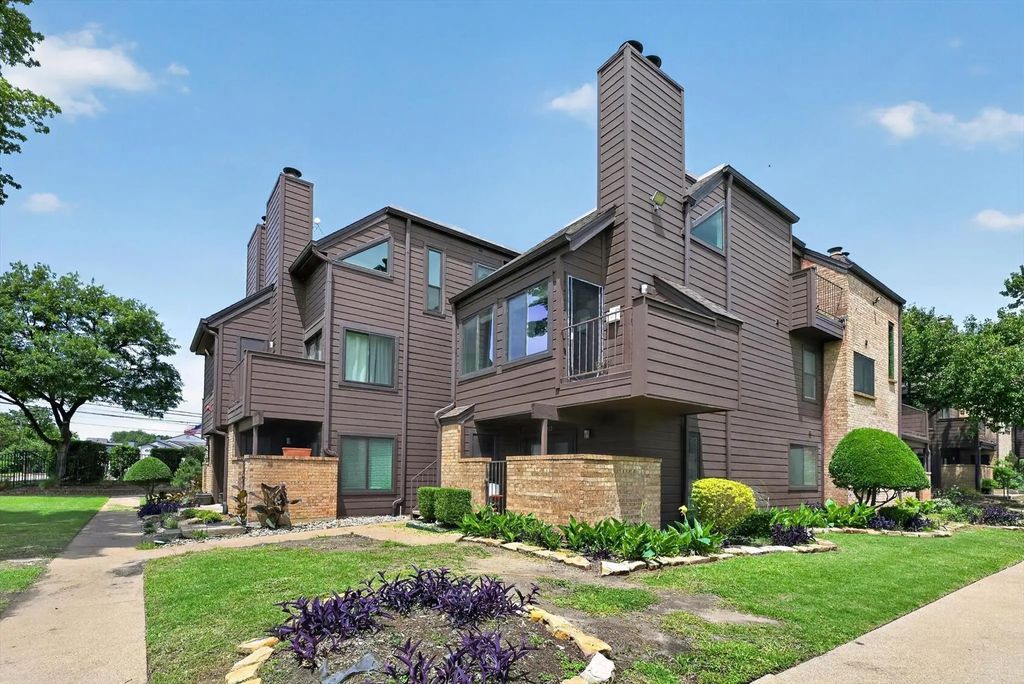 1700 Baird Farm Circle 1303, Arlington