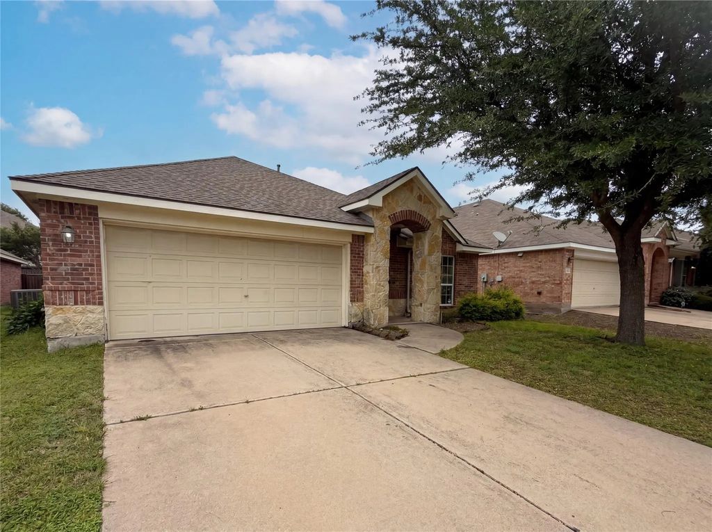 1605 Nighthawk Drive, Little Elm