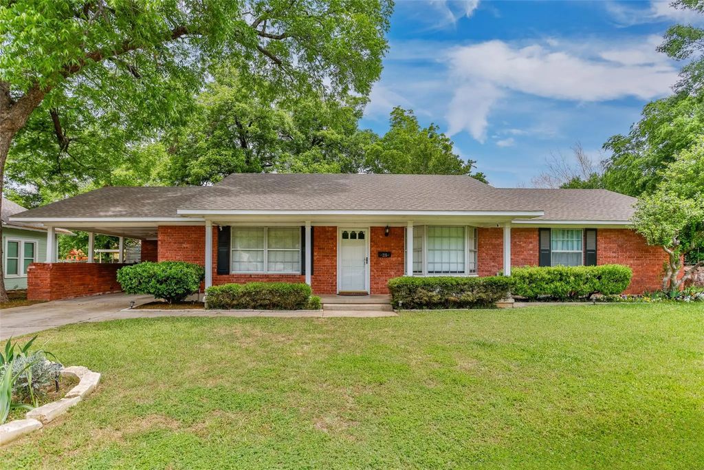 215 E Tennie Street, Gainesville