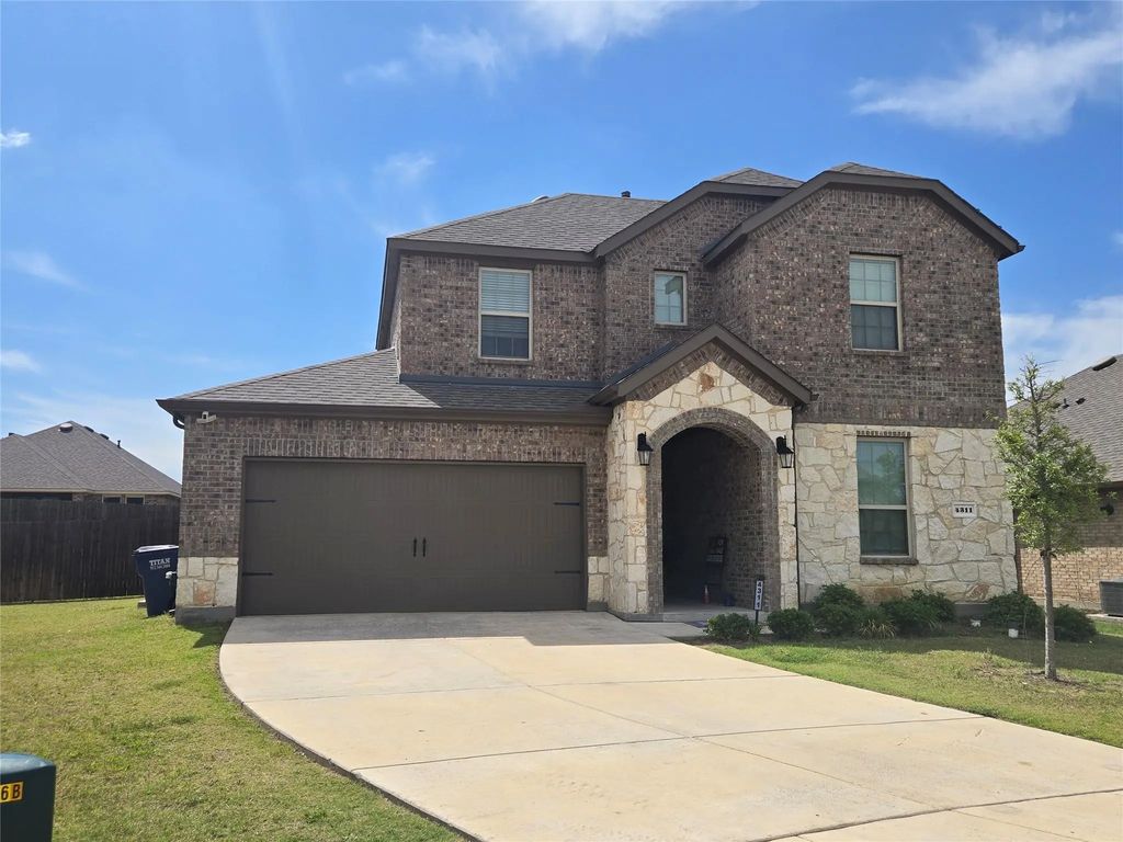 4311 Shadow Drive, Forney