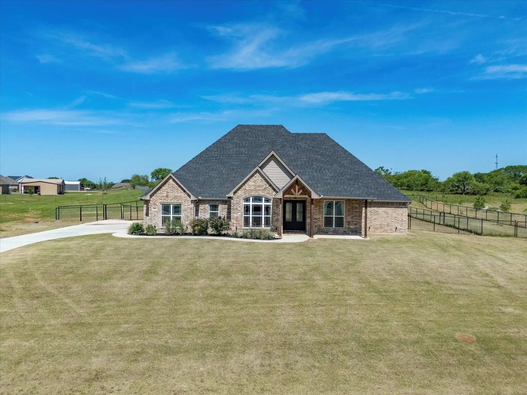 105 Carls Court, Boyd