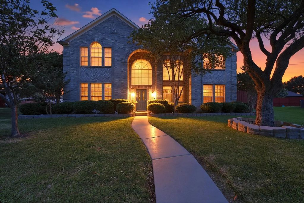 3608 Edmonton Court, Richardson