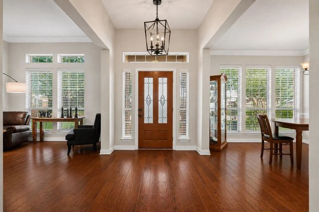 1001 Lochness Lane, Garland