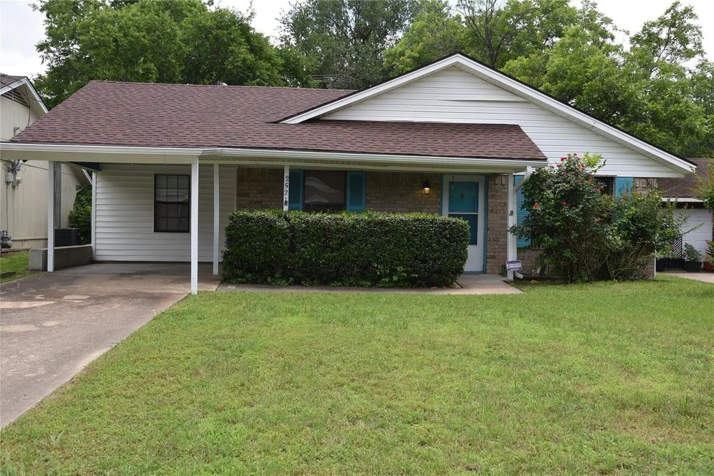 2521 W 5th Avenue, Corsicana