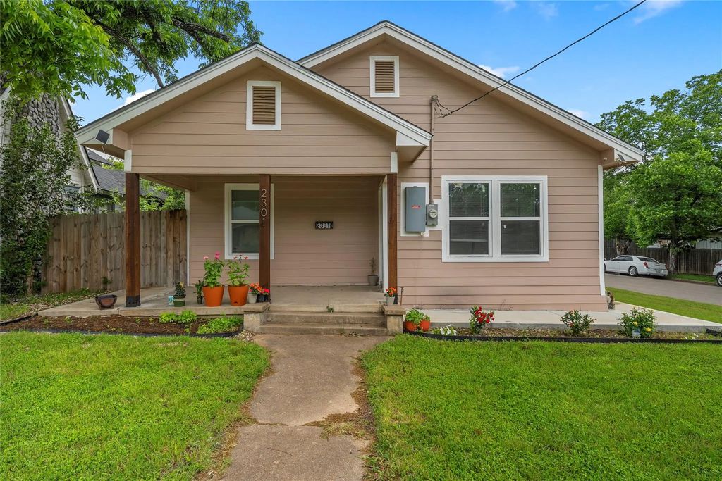2301 Herring Avenue, Waco