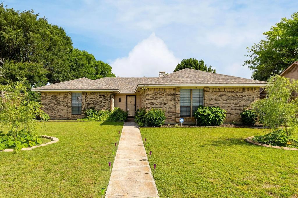 1865 Juniper Lane, Lewisville