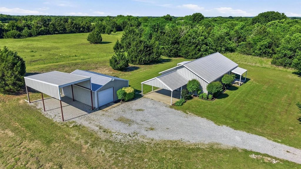 15656 State Highway 78 N, Blue Ridge