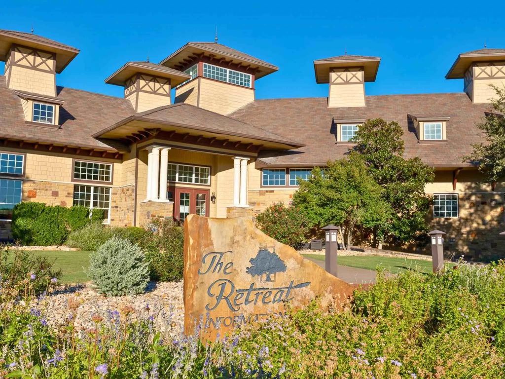 7301 Palm Hills Drive, Cleburne