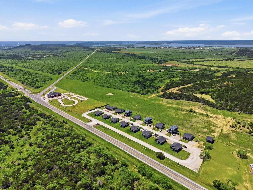 13285 N State Highway 16, Graford