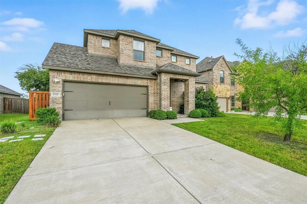 1160 Red Hawk Lane, Forney