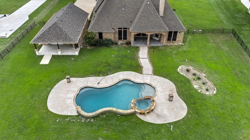 2135 Lake Estates Drive, Rockwall