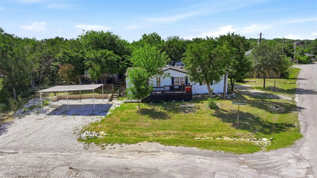 937 Nacogdoches River Drive, Granbury