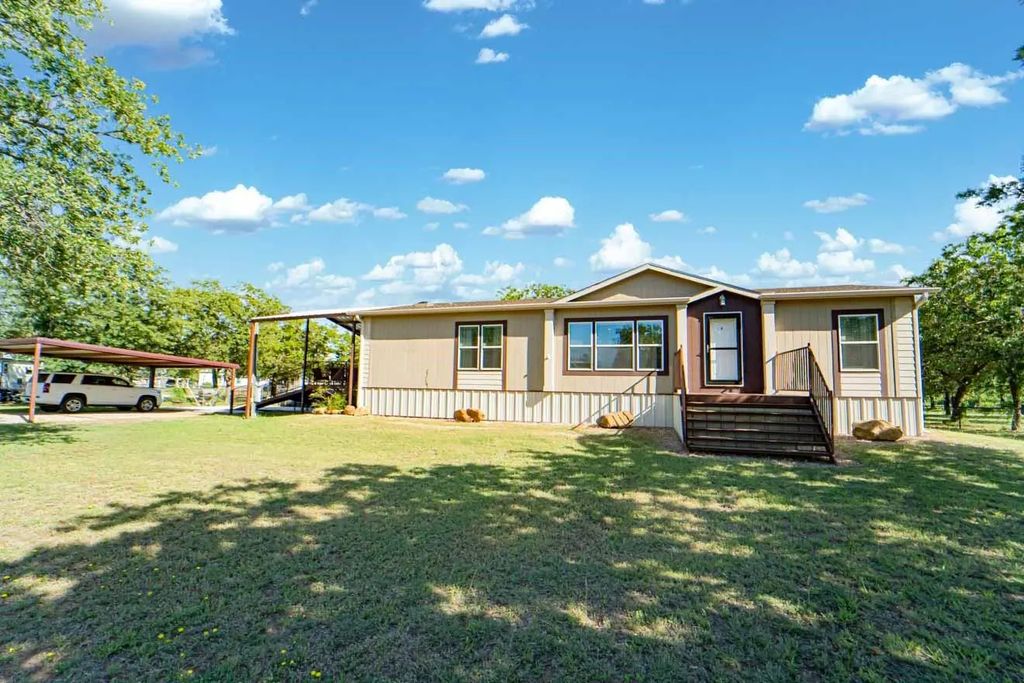 9080 Cr 197, Breckenridge
