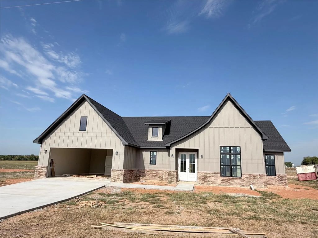 16301 County Road 441, Lindale