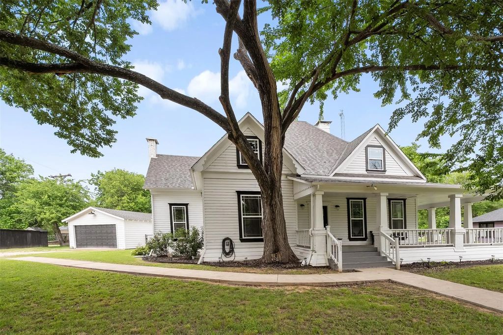 503 E 13th Street, Kemp
