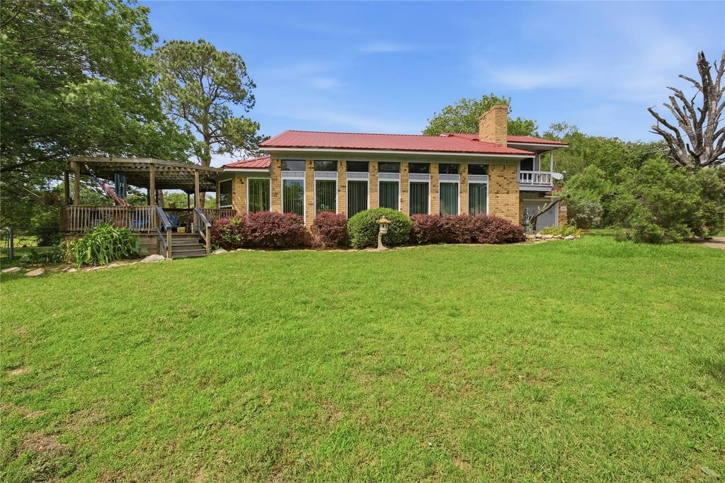 115 Imperial Drive, Mabank
