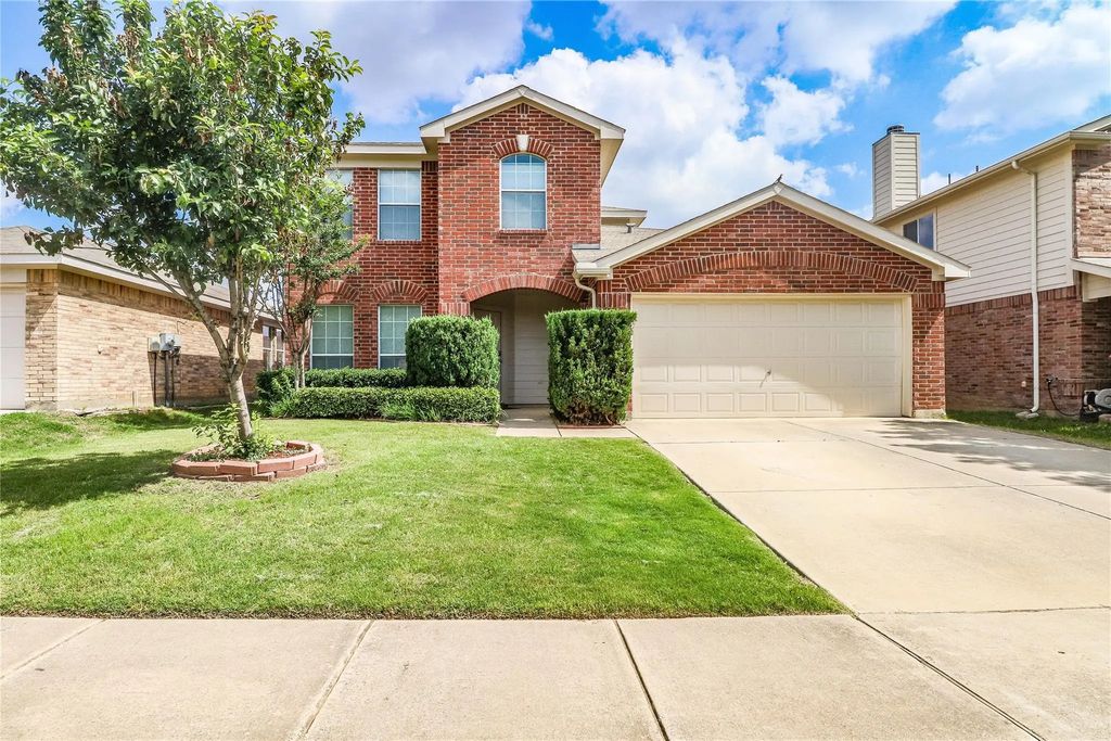 4313 Silverwood Trail, Fort Worth