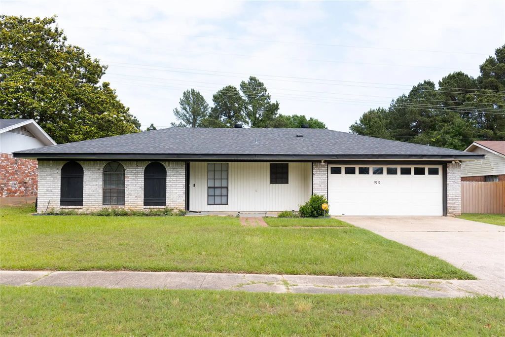 9213 Scotch Pine Drive, Shreveport