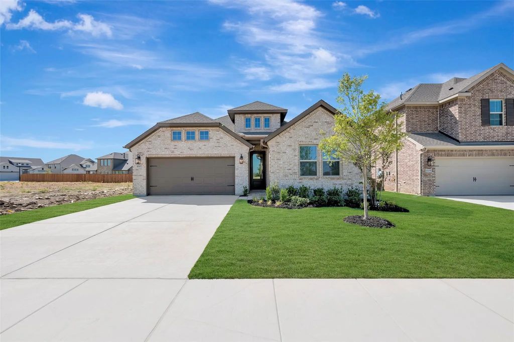 1007 Candlewyck Drive, Justin