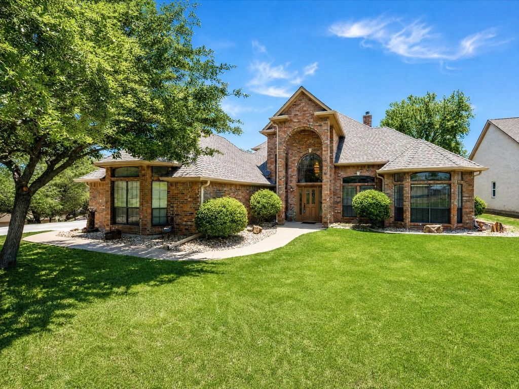 10106 Ravenswood Road, Granbury