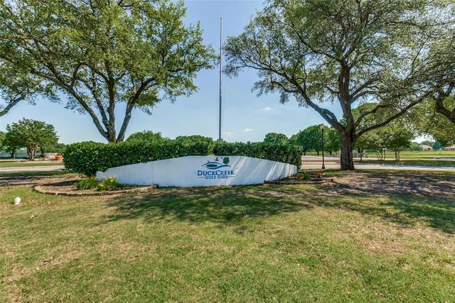2713 Laurel Oaks Drive, Garland