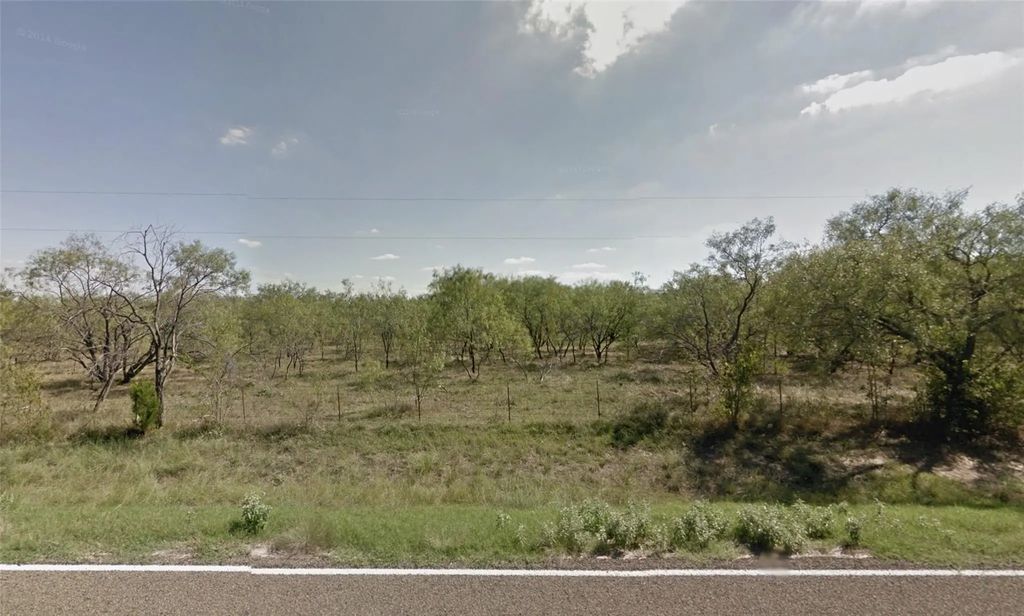 8275 Fm 641, Wortham