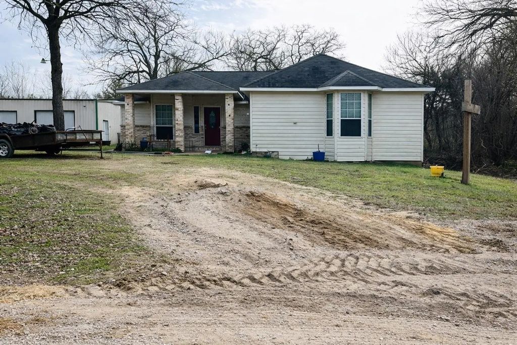 17804 County Road 2509, Eustace