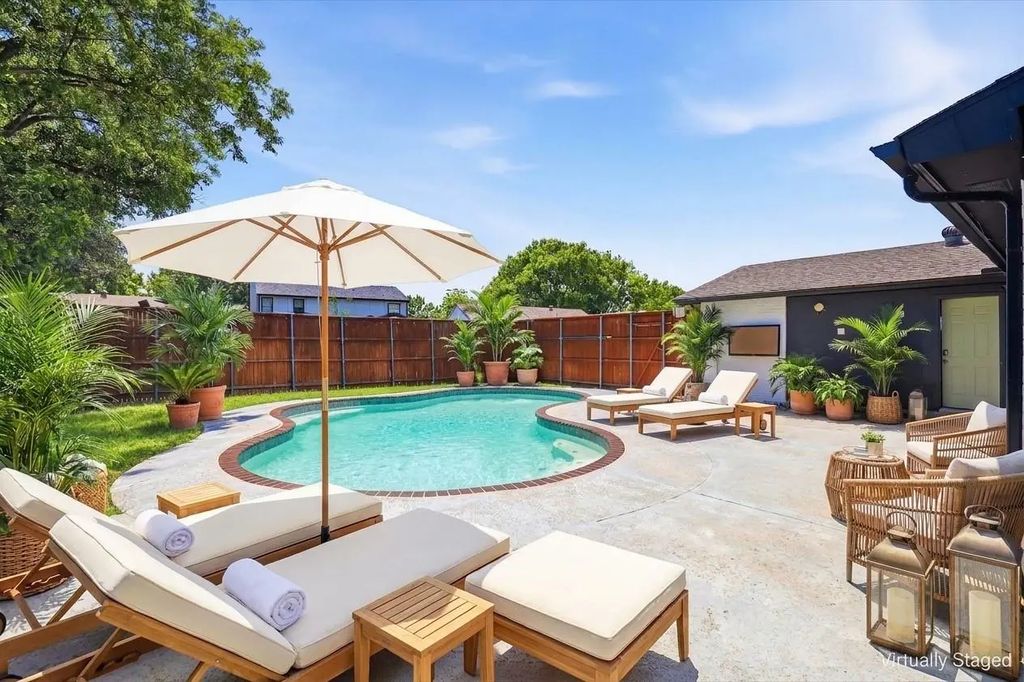 6857 Younger Drive, The Colony