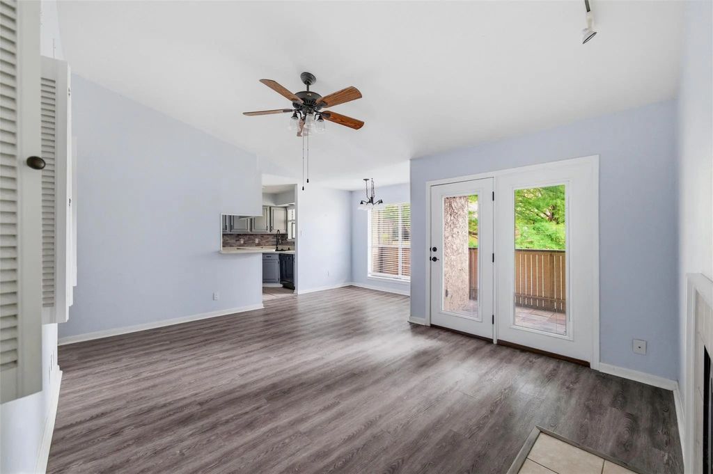 1212 Horizon Trail 3621, Arlington