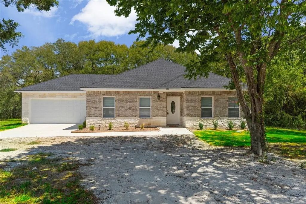 851 Se County Road 3048d, Corsicana