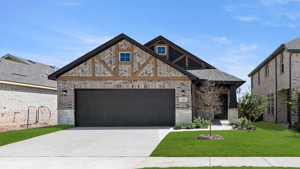 8720 Lone Star Street, Aubrey