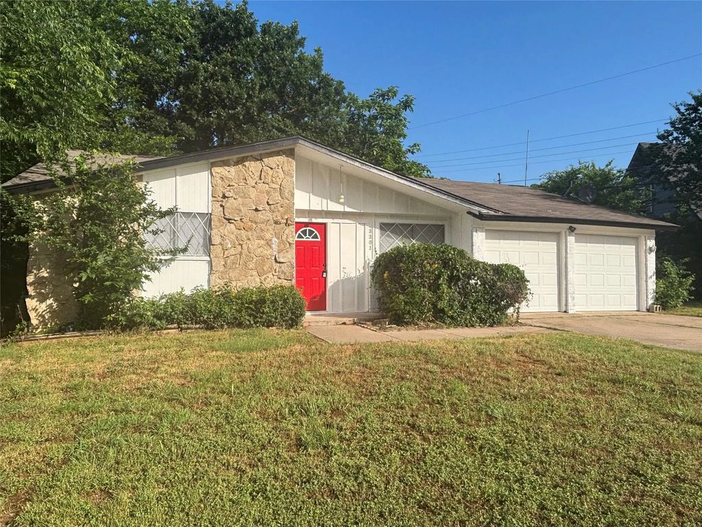 3261 Gene Lane, Haltom City