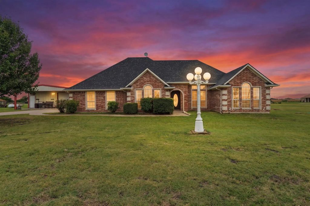 4106 Fox Run, Caddo Mills