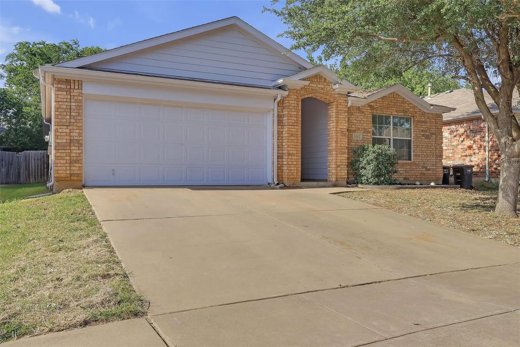 3312 Gettysburg Lane, Fort Worth