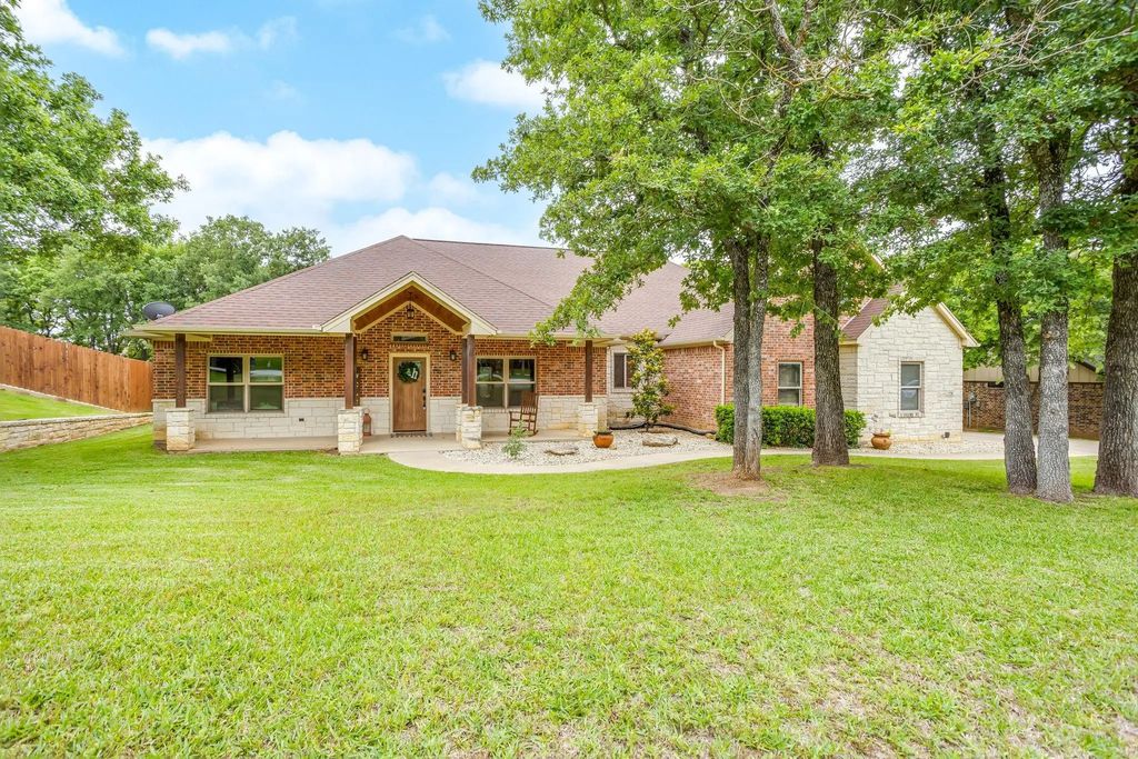 116 Flat Foot, Stephenville