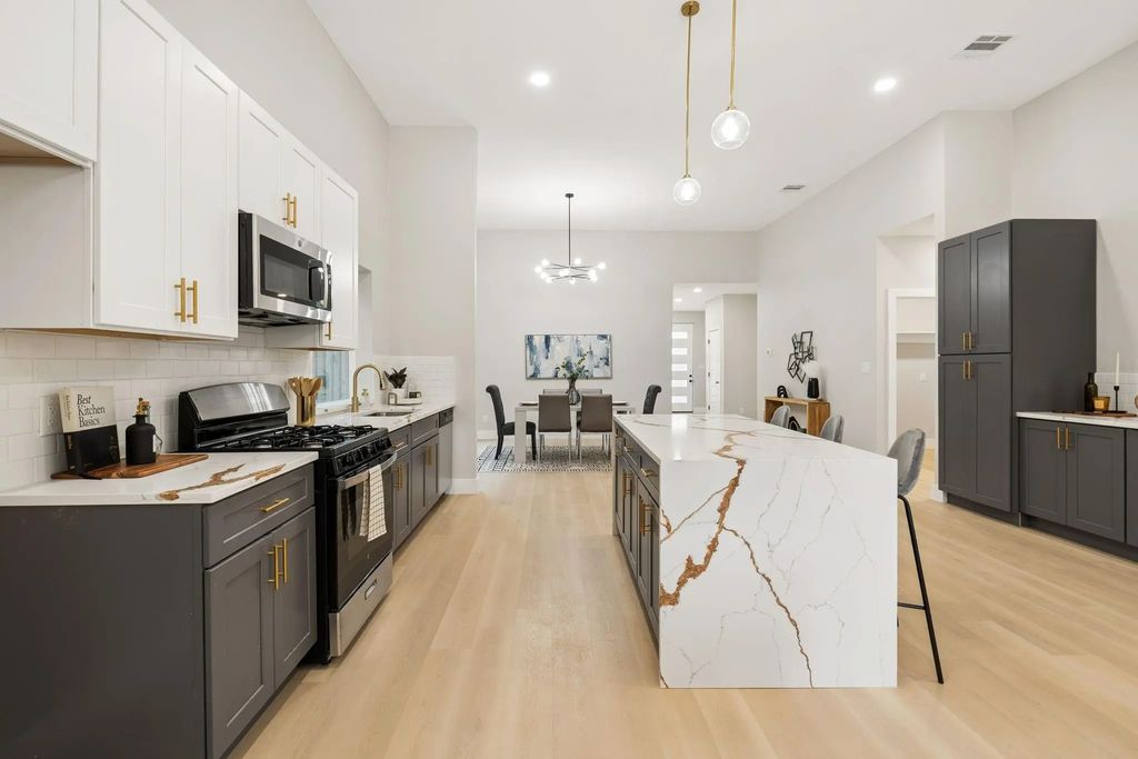 3604 Colonial Avenue, Dallas