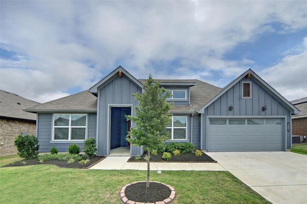 1604 Forest Park Drive, Alvarado