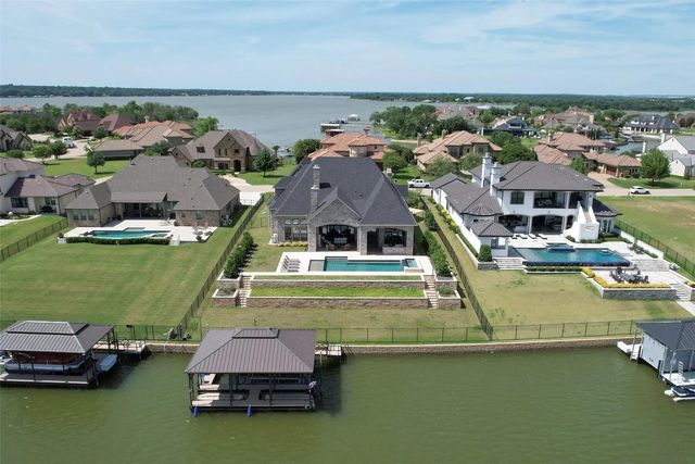 6215 Lakeside Drive, Fort Worth