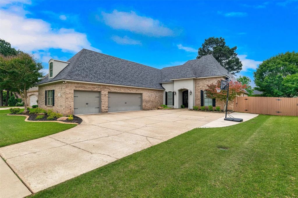 684 Picketts Mill Drive, Shreveport