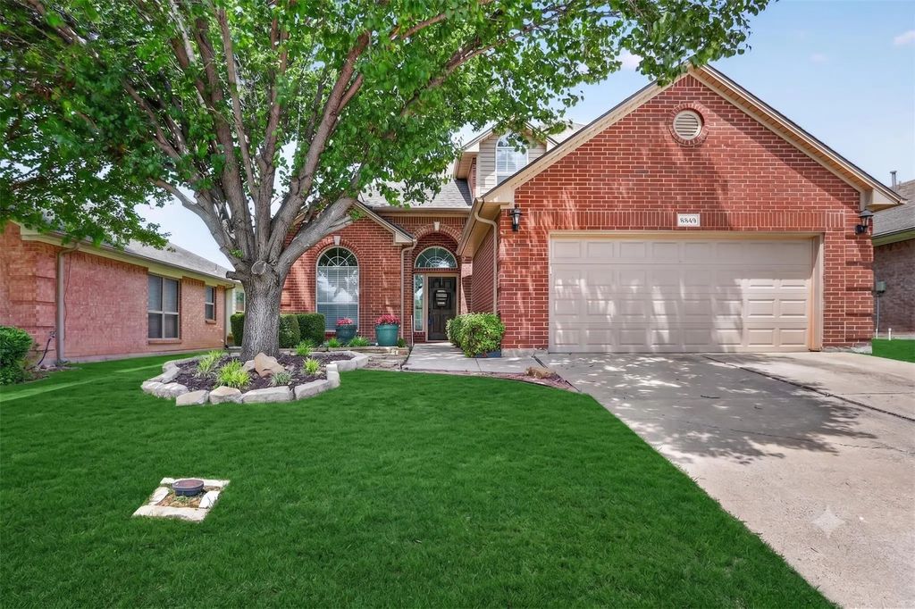 8849 Trace Ridge Parkway, Fort Worth