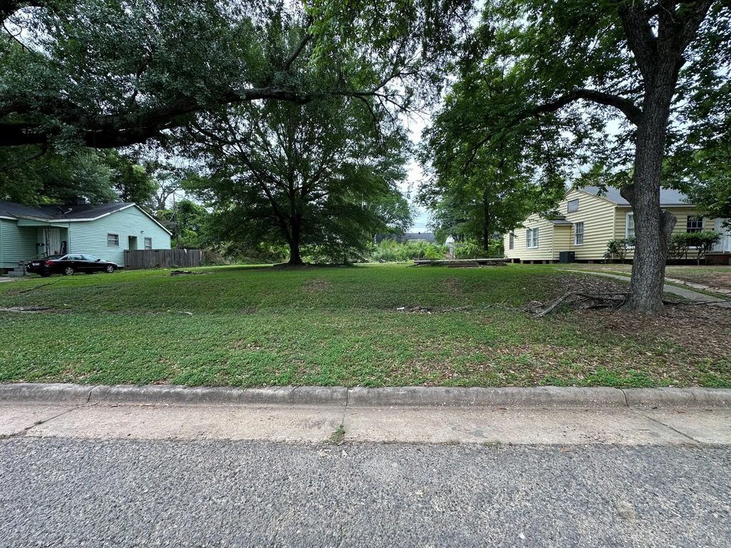123 E Prospect Street, Shreveport