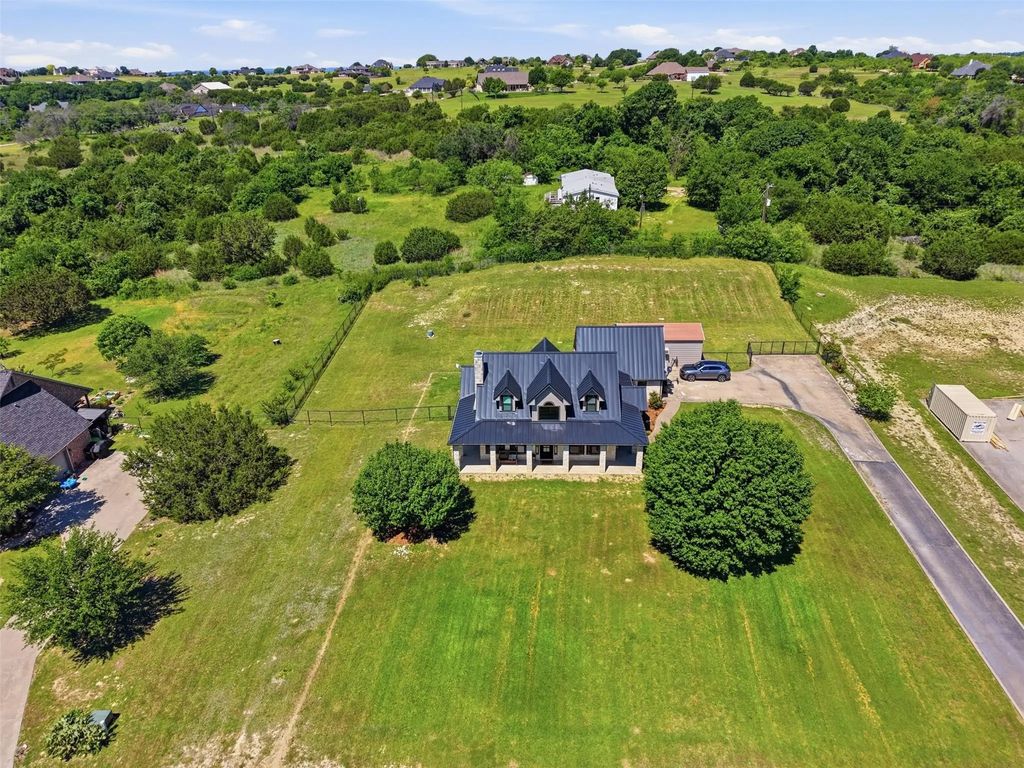 150 Summer Stone Court, Weatherford