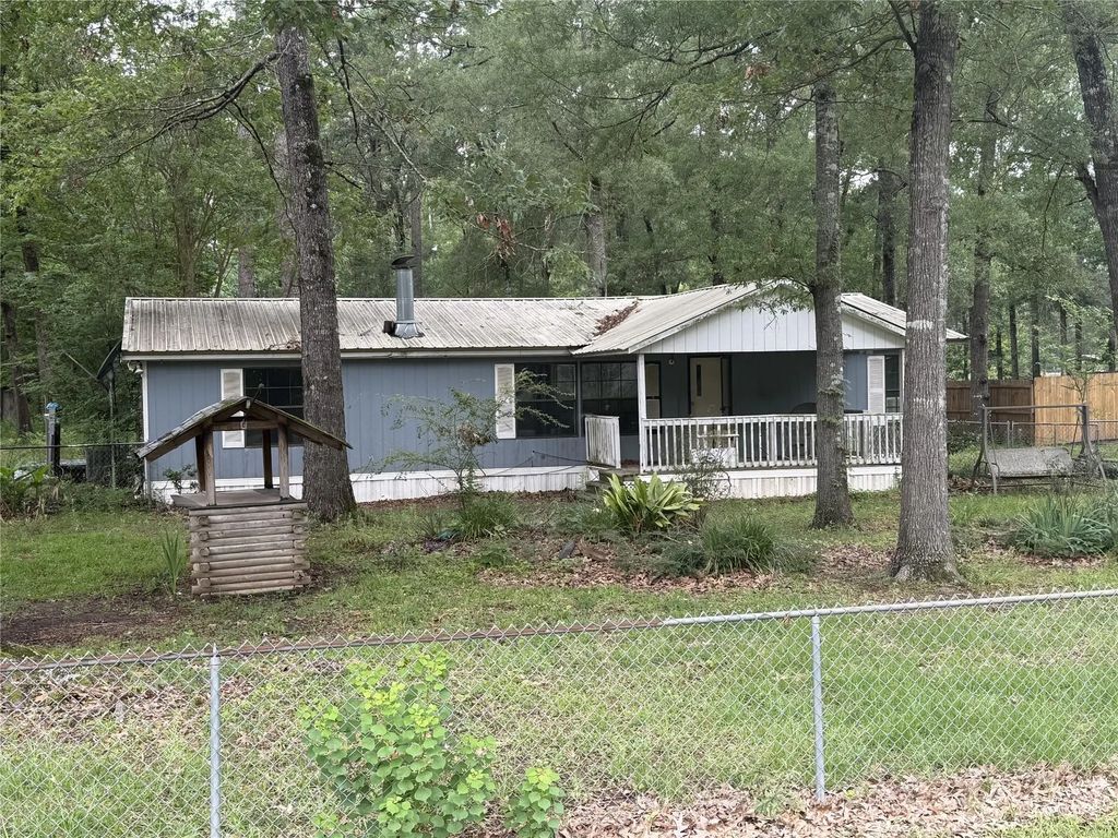 1001 Trey Avenue, Benton