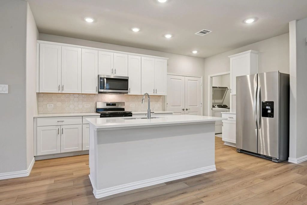 3052 Belton Drive, Farmersville