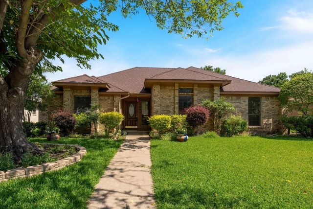 2601 Richland Drive, Garland
