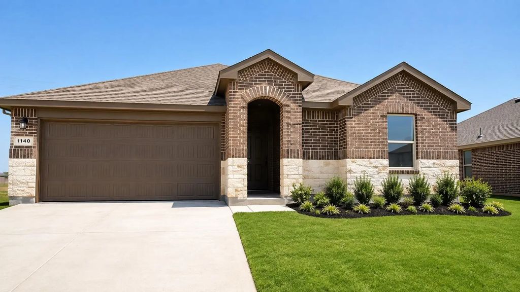 1140 Belhaven Street, Granbury
